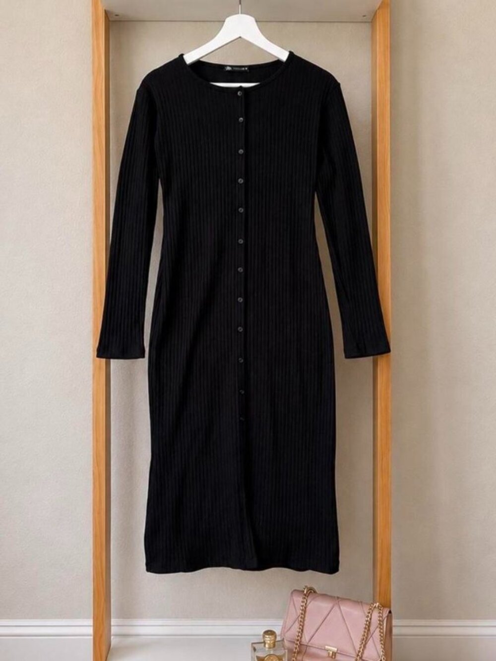 Zara black ribbed knit midi dress